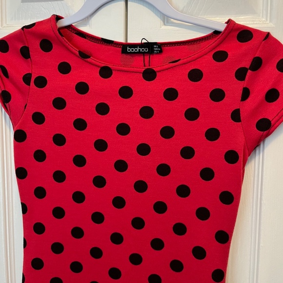 Boohoo size 4 fitted dress - Picture 6 of 12